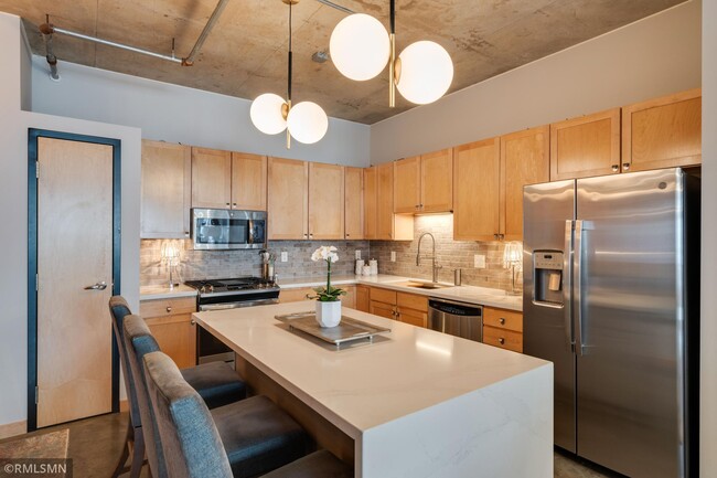 Foto del edificio - 720 N 4th St