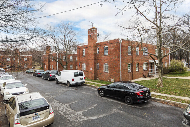 Building Photo - The Danbury Apartments