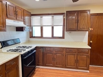 Building Photo - 227 Holland St