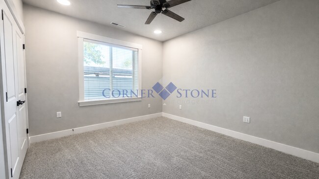 Foto del edificio - Brand New Duplex in Meridian!