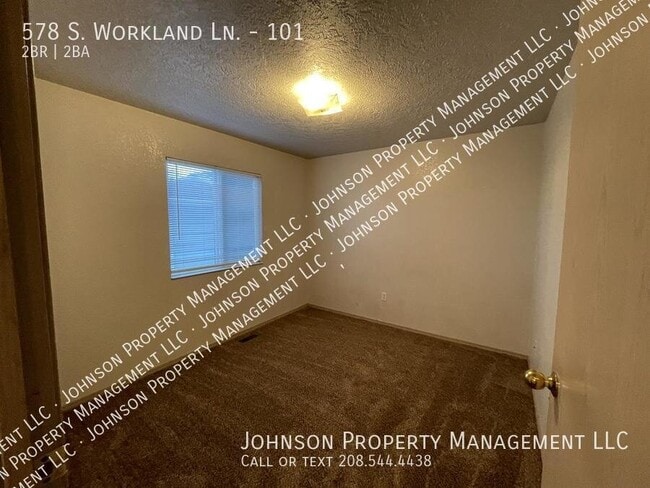 Building Photo - 578 S Workland Ln