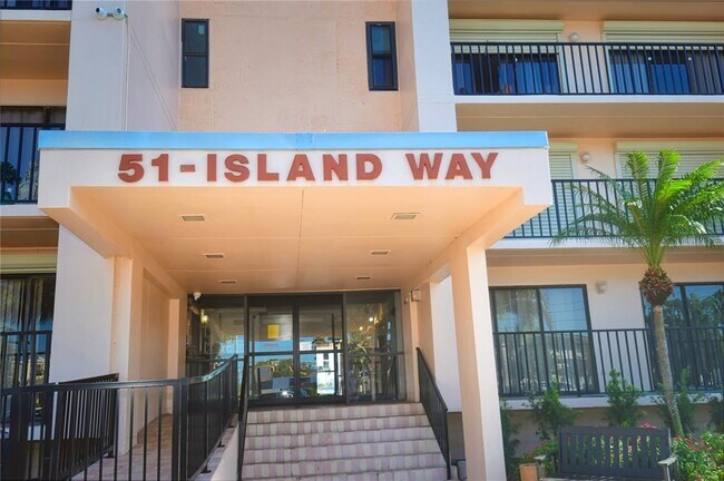 Foto del edificio - 690 Island Way