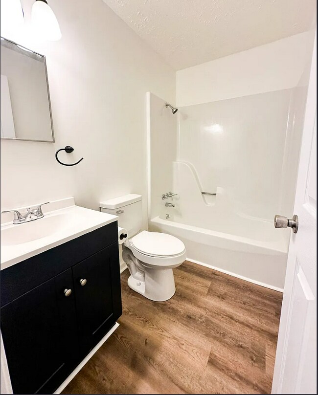 Foto del edificio - 2725 Blackman Rd