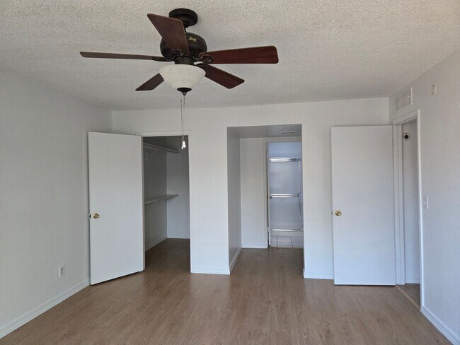 Foto del edificio - 3 Bedroom Single Family Home in Phoenix