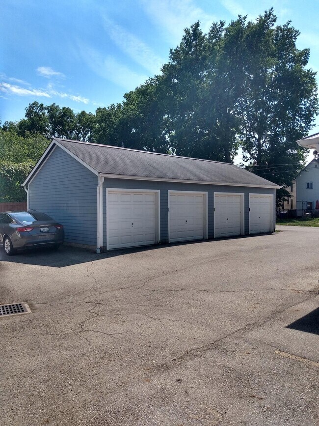 1011 Delaware Ave Unit 1011, Columbus, OH 43201 Condo for Rent in