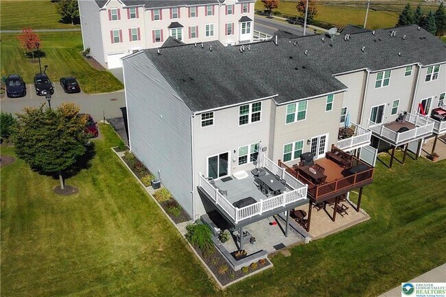 Foto del edificio - 9 Red Rose Ln