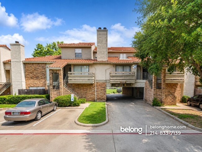 Building Photo - 5313 Greenshaven Dr