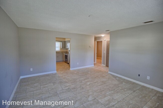 Foto del edificio - 2 br, 1 bath House - 114 E Wallace Street