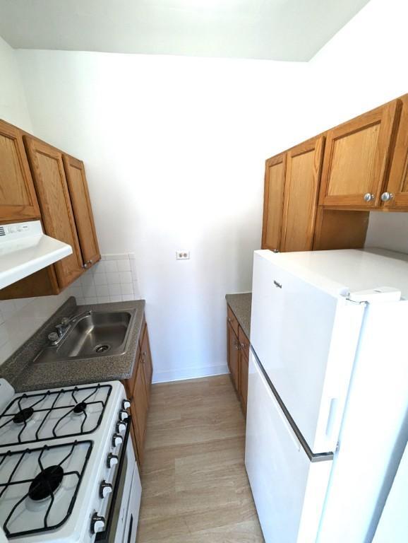 Building Photo - 0 bedroom in CHICAGO IL 60626