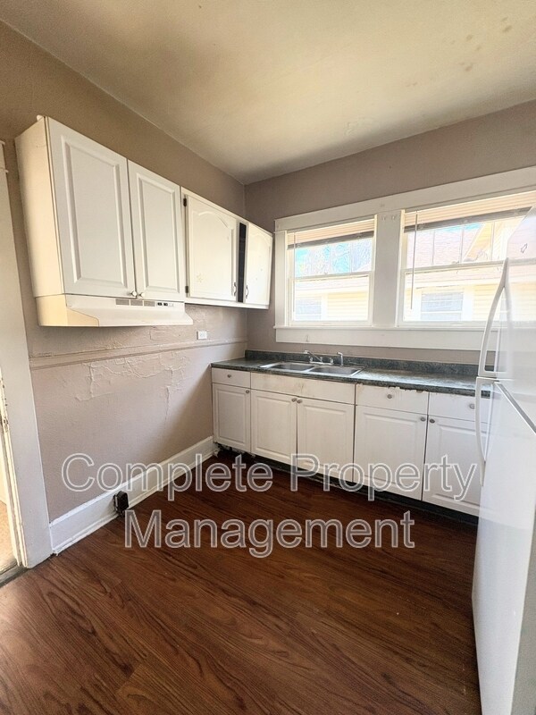 Foto del edificio - 1313 4th Terrace W