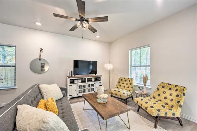 Foto del edificio - 6150 Shawnee Dr