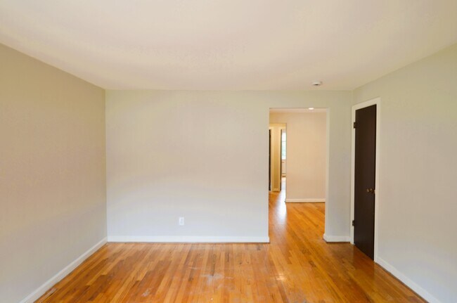 Foto del edificio - 3931 E Gatewood Ln