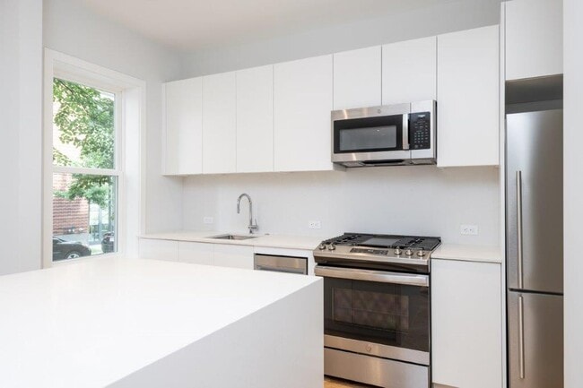 Building Photo - 29 Wigglesworth St