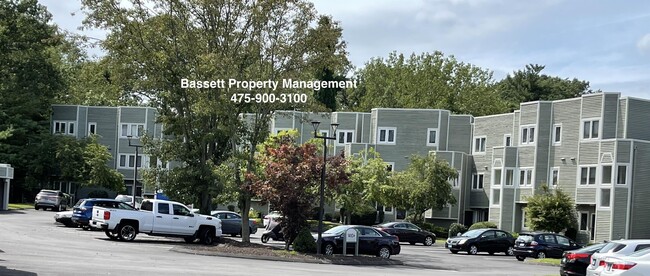 Building Photo - 1410 Whitney Ave