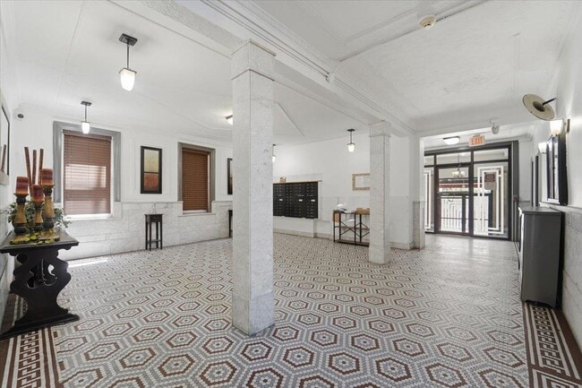 Building Photo - 6045 JFK Blvd E