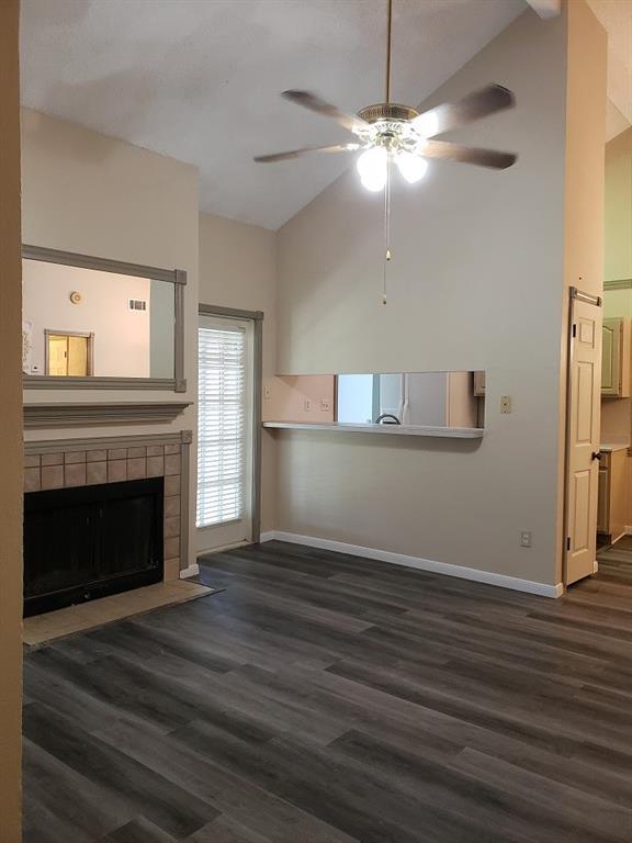 Foto del edificio - 5981 Arapaho Rd