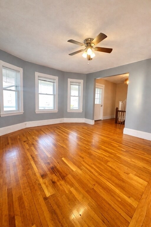 Foto del edificio - 29 Wilson Ave