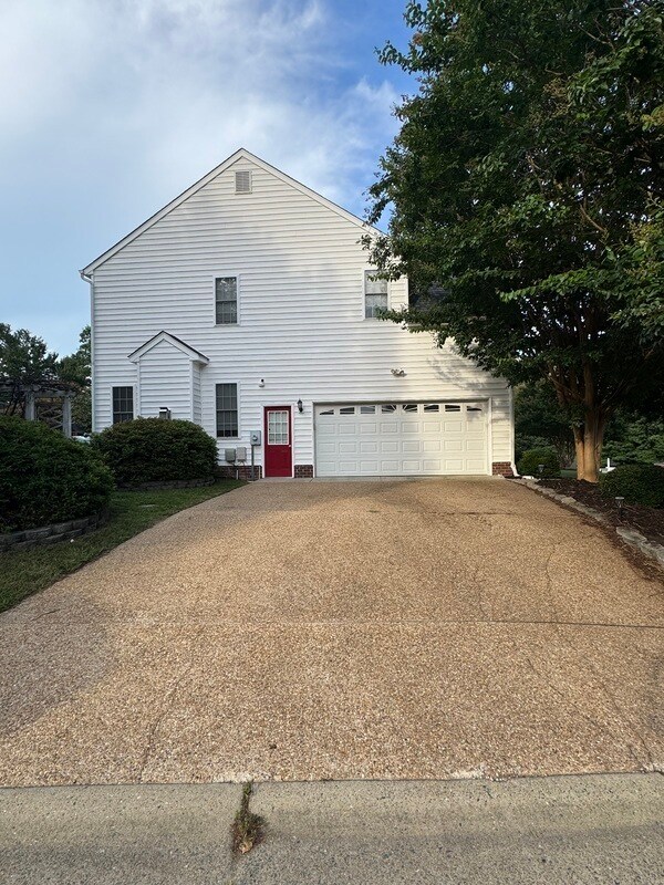 Building Photo - 8808 Eli Pl