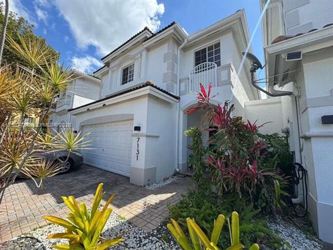 Foto del edificio - 7131 NW 114th Ct