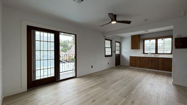 Building Photo - 4373 12th St