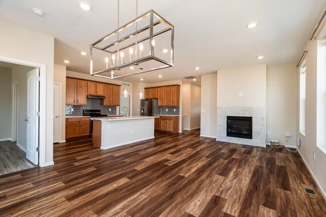 Foto del edificio - 21109 E 61st Ave