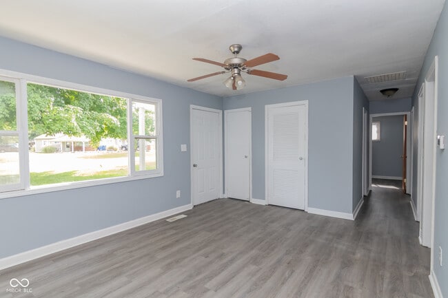 Building Photo - 290 Ardmoor Dr