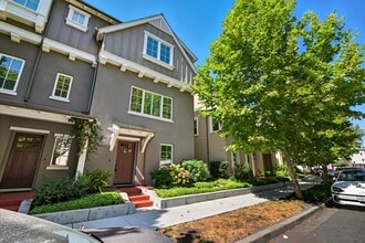 Building Photo - 39527 Stevenson Pl