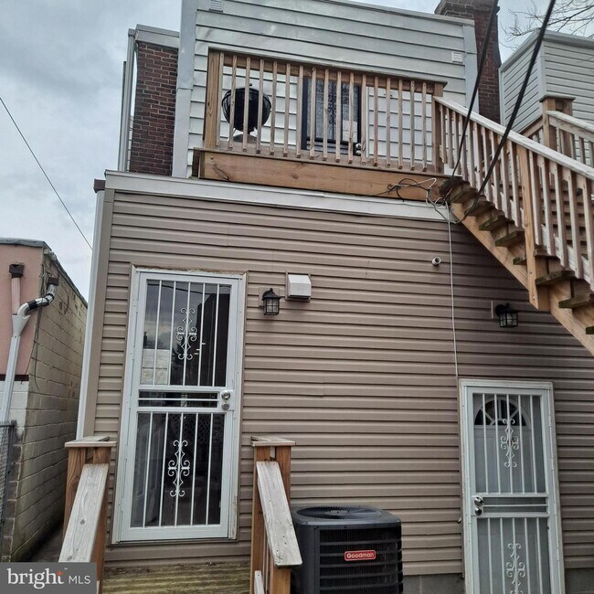Foto del edificio - 6324 Rising Sun Ave