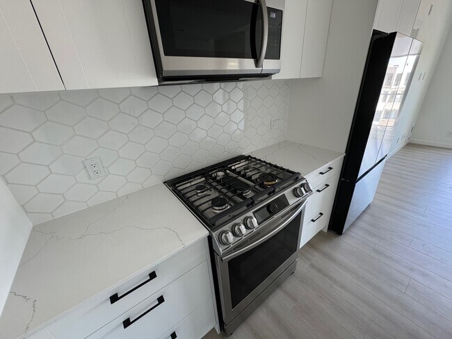 Photo du bâtiment - 20077 84 Av