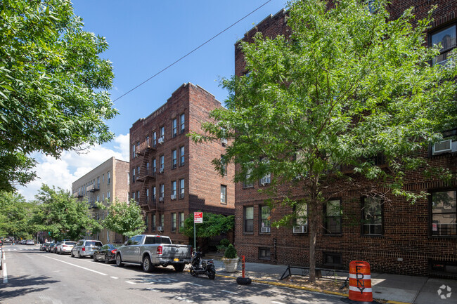 Building Photo - 4115 51st St