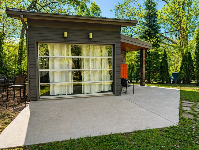 Foto del edificio - Fabulous "Microhome" in Kenilworth Area!