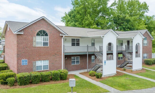 Building Photo - Discover the allure of our fully renovated...