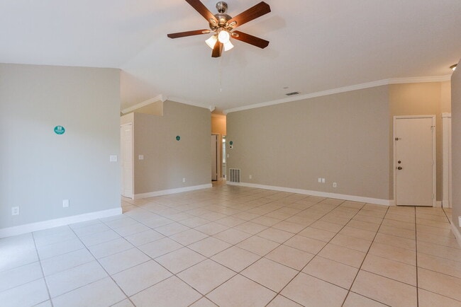 Foto del edificio - 10119 Pink Carnation Ct