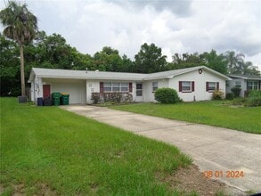 Building Photo - 508 Camelia Ln