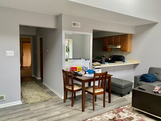 Foto del edificio - 52 Sandybrook Dr