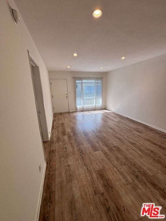 Foto del edificio - 1415 Cardiff Ave