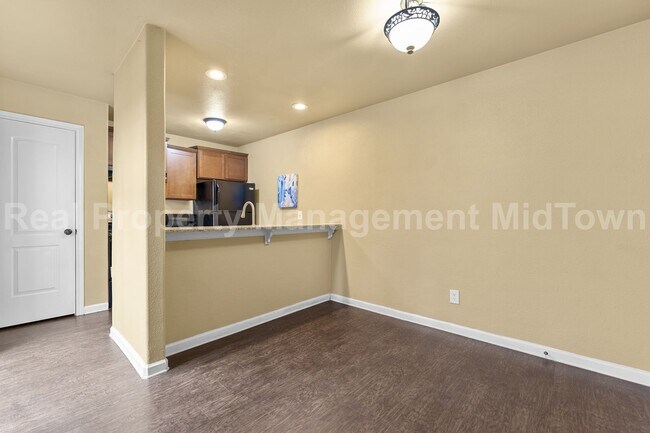 Foto del edificio - 5516 Boca Raton Blvd