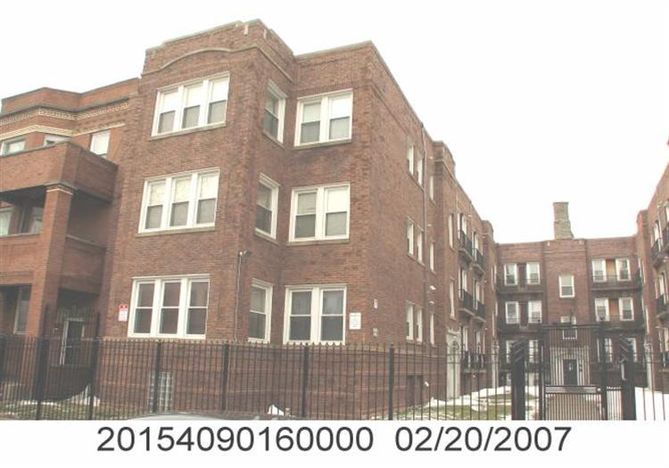 Primary Photo - 6100 S Eberhart Ave