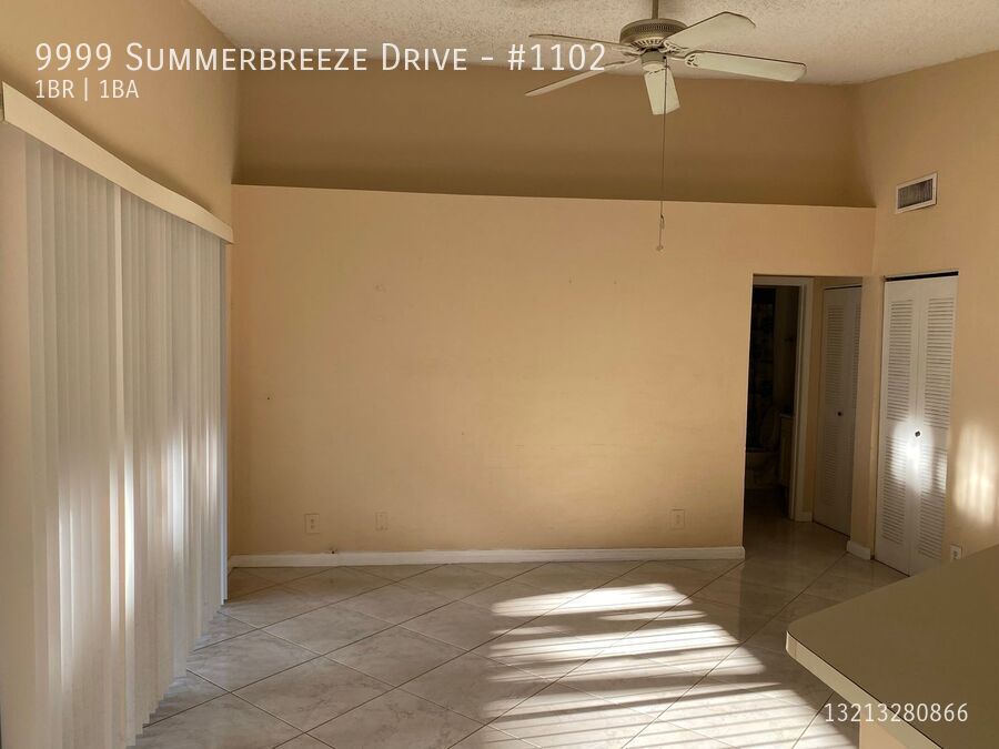 Foto principal - Spacious 1/1 in Summerbreeze Condominums