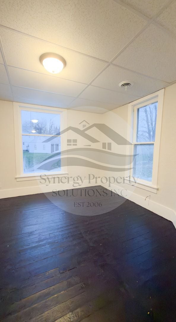 Foto del edificio - Large Home Available Now