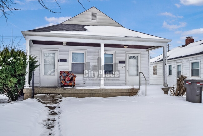 Photo - 1434 N Denny St House