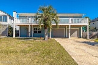 Building Photo - 8504 Tradewinds Dr