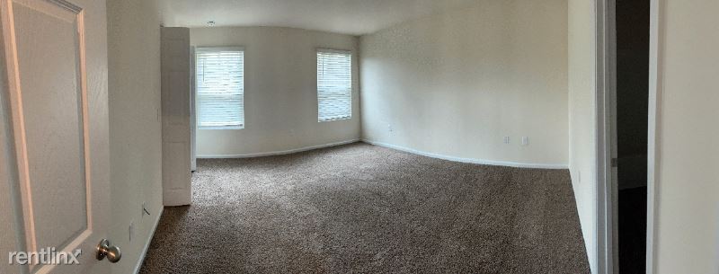 Building Photo - 213 Scotch Pebble Dr