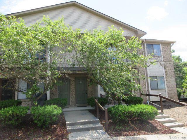 Foto principal - 24056 Middlebelt Rd