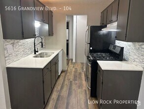 Building Photo - 5616 Grandview Blvd