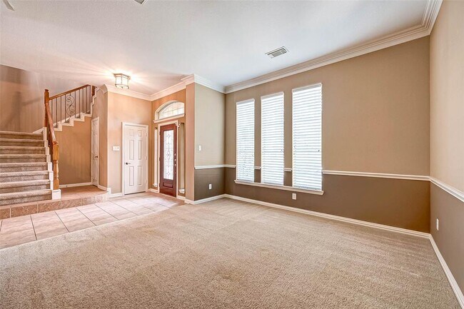 Building Photo - 23423 Fairway Valley Ln