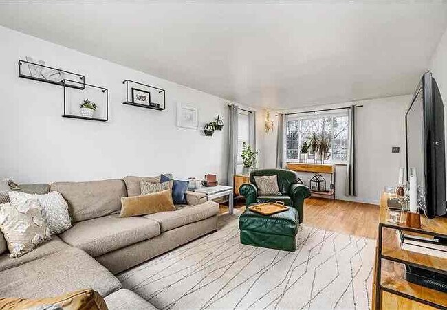 Foto del edificio - 710 Nordica Dr