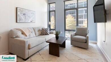 Building Photo - 350 Maple Dr SW