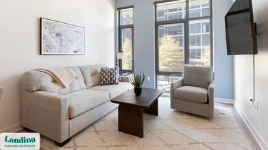 Building Photo - 350 Maple Dr SW