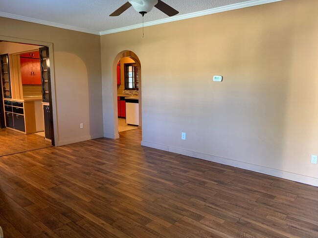 Building Photo - 3420 N 55th St